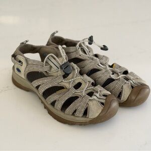 Keen Sandals Closed Toe Gray / Taupe Washable Waterproof Outdoor Hiking 7.5